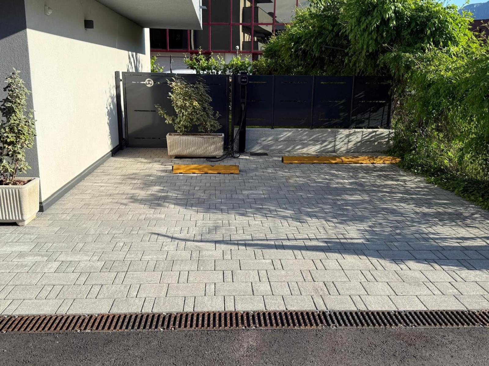 Civetta Blu, Blue Owl Apartments เตรนโต ภายนอก รูปภาพ